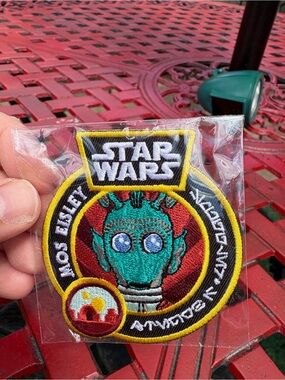 Funko Star Wars Embroidered Mos Eisley “Smuggler’s Bounty” Patch